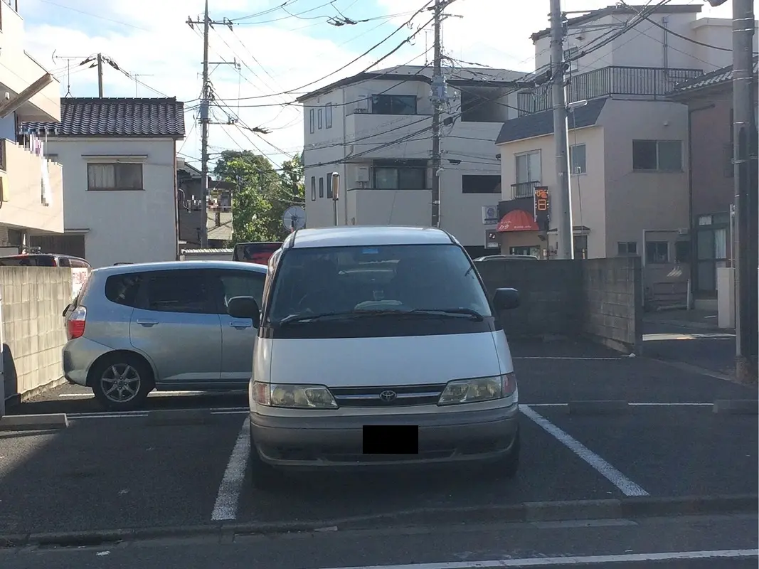 足立区西新井本町４丁目　月極駐車場